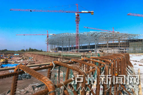 州云龍機場正全速推進建設，確保7月1日前投入運行。 瀘州日報記者 牟科 攝3